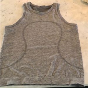 Lululemon tank